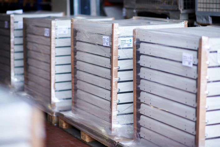 Versandvorbereitung shipping boxes are ready